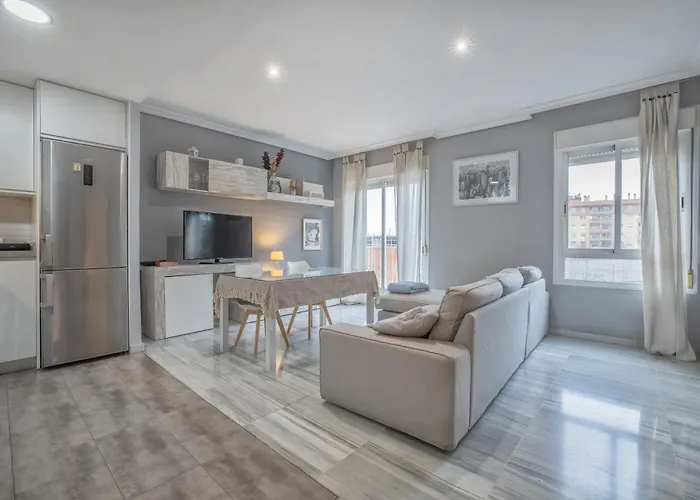Coral & Apartment & Parking